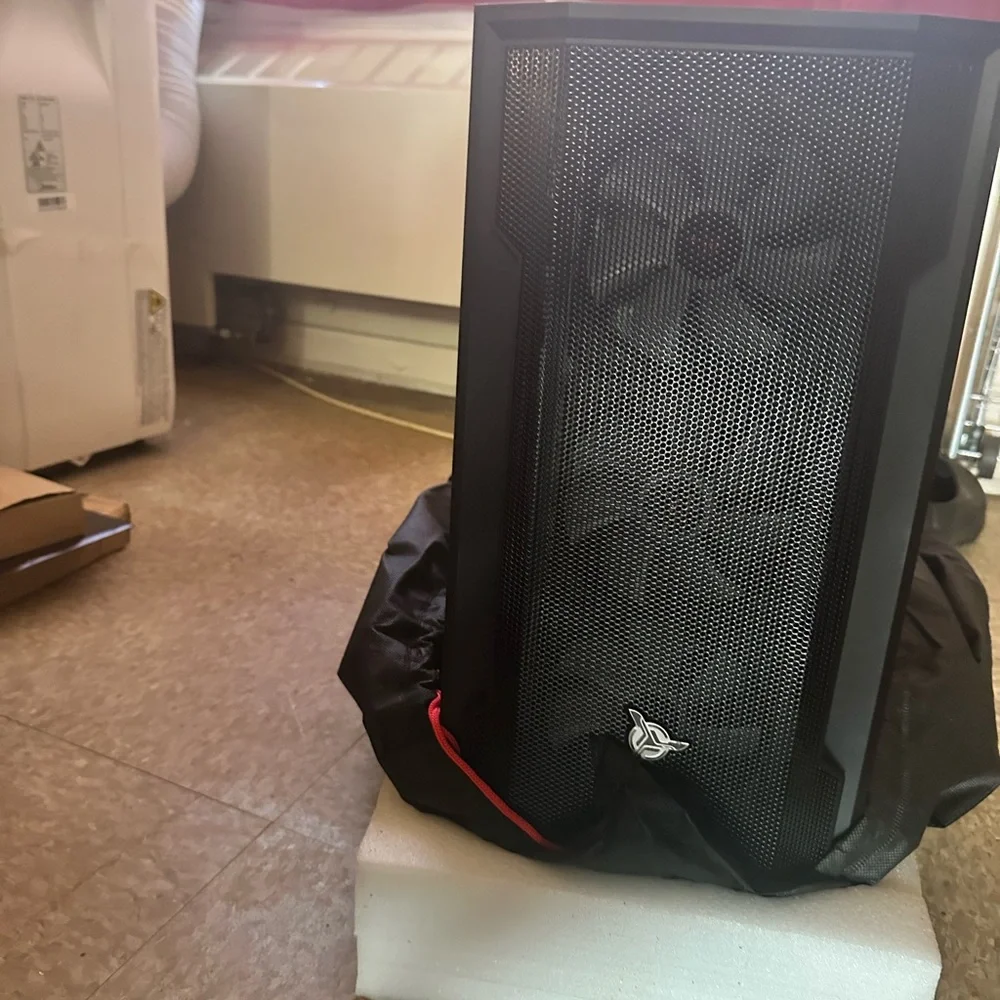 Skytech Gaming PC Case - Picture 2 of 3